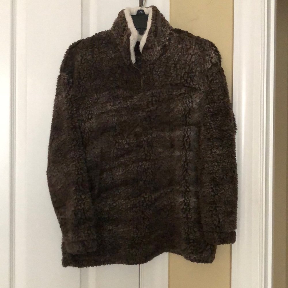 Peach Love Dark Brown Pullover Small